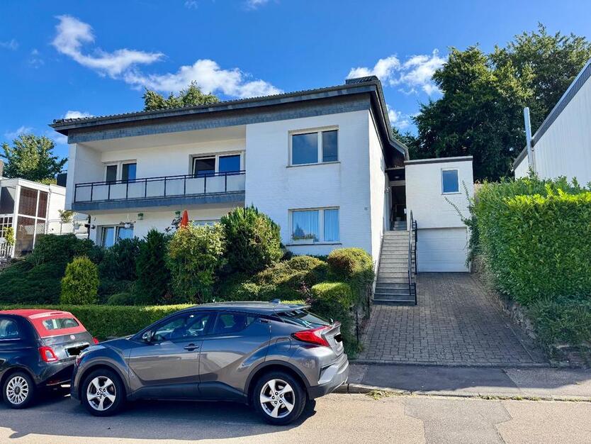Einfamilienhaus mit Einliegerwohnung freistehend von PRIVAT zimmer