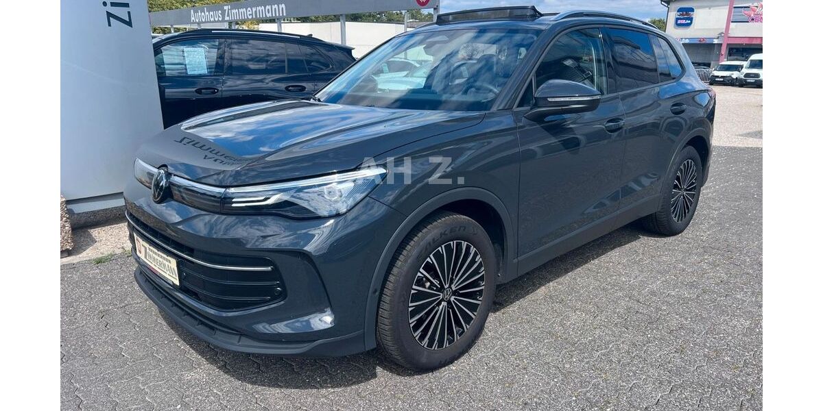 VW Tiguan 9.200 km 37.400 &euro; Geilenkirchen 52511