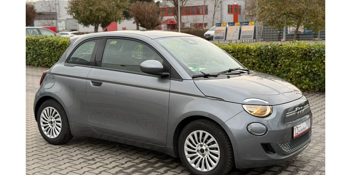 Fiat 500e 12.218 km 14.900 &euro; Alsdorf 52477