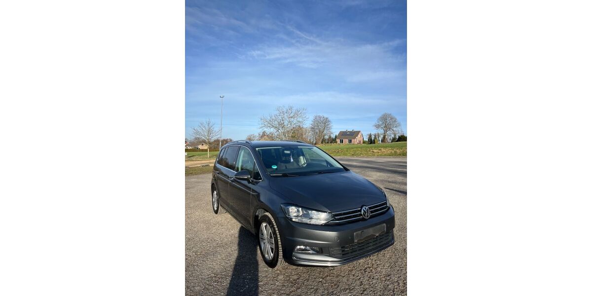 VW Touran 137.128 km 18.300 &euro; würselen 52146