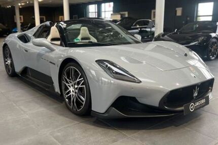 Maserati MC20 2.900 km 274.900 &euro; Eschweiler 52249