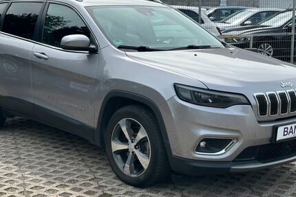 Jeep Cherokee 156.356 km 11.500 &euro; Würselen 52146