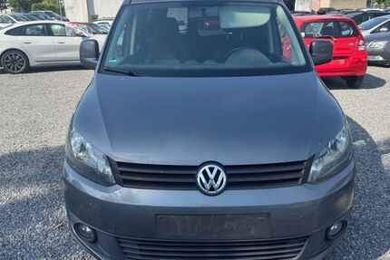 VW Caddy 284.000 km 5.100 &euro; Alsdorf 52477