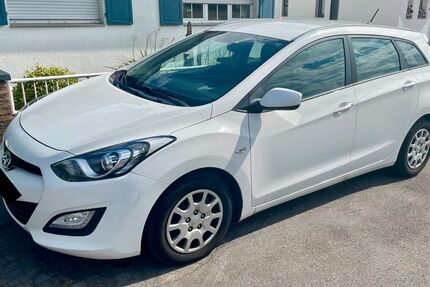 Hyundai i30 154.065 km 8.490 &euro; Stolberg 52224