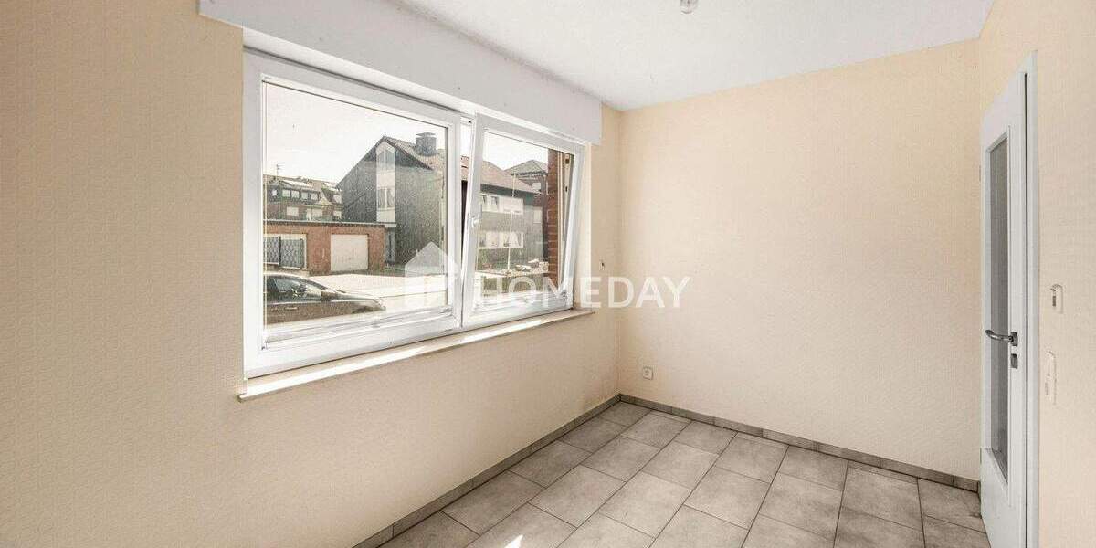 Mehrfamilienhaus, Wohnhaus Eschweiler Neu-Lohn - 7 Zimmer, 185 m&sup2;, 498.000&euro; | Angebot:25773292