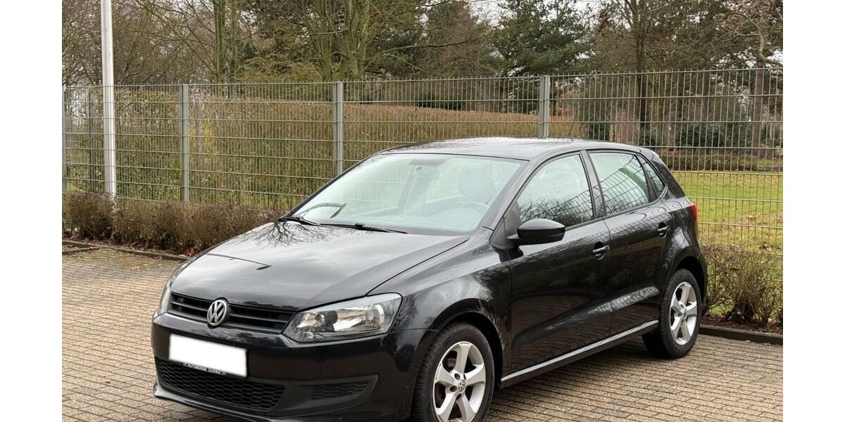 VW Polo 157.400 km 4.799 &euro; Düren 52351